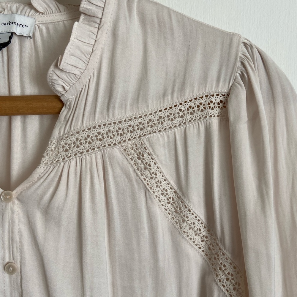 Soft Pink Women's Top Blouse - Picture 3 of 10